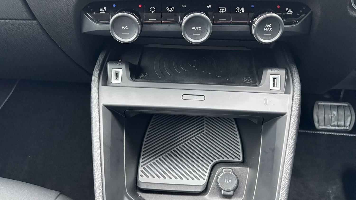 Used Citroen C4 2024 for sale - 77429234: Photo 14