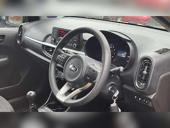 Used Kia Picanto 2021 for sale - 76141716: Photo 3