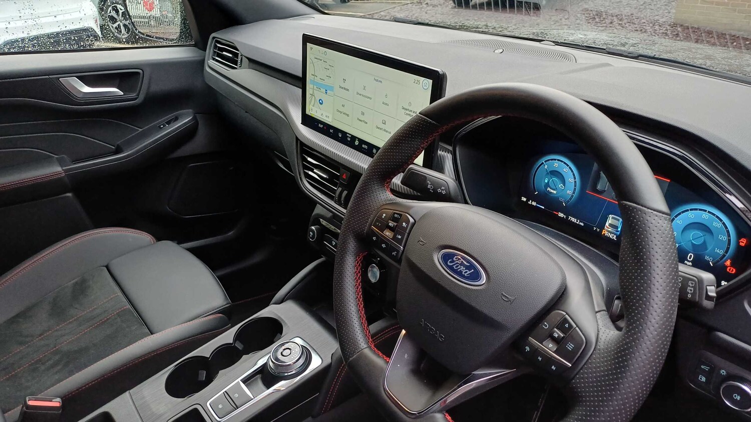 Used Ford Kuga 2025 for sale - 76351572: Photo 11