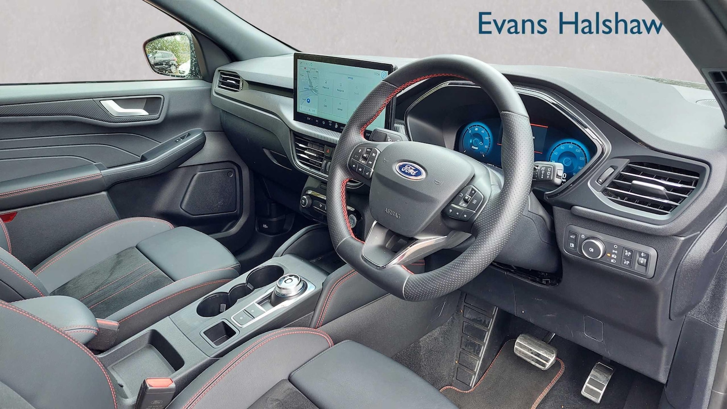 Used Ford Kuga 2025 for sale - 76351572: Photo 3