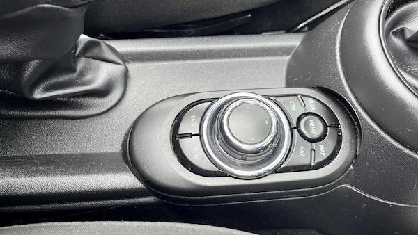 Used MINI Convertible 2022 for sale - 75530388: Photo 18