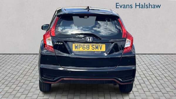 Used Honda Jazz 2018 for sale - 75317387: Photo 8