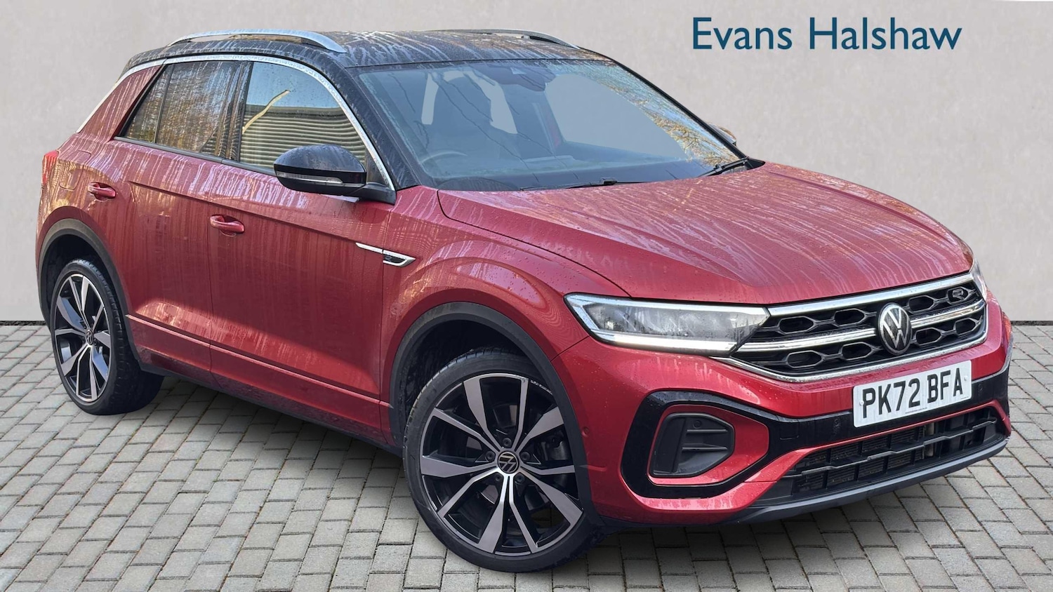 Used Volkswagen T-Roc 2022 for sale - 76967869: Photo 1