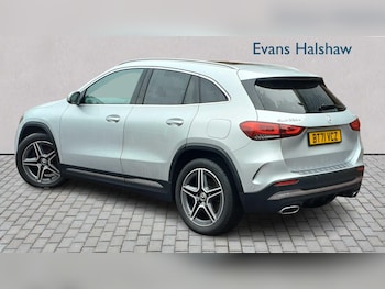 Used Mercedes-Benz GLA 2021 for sale - 76460405: Photo