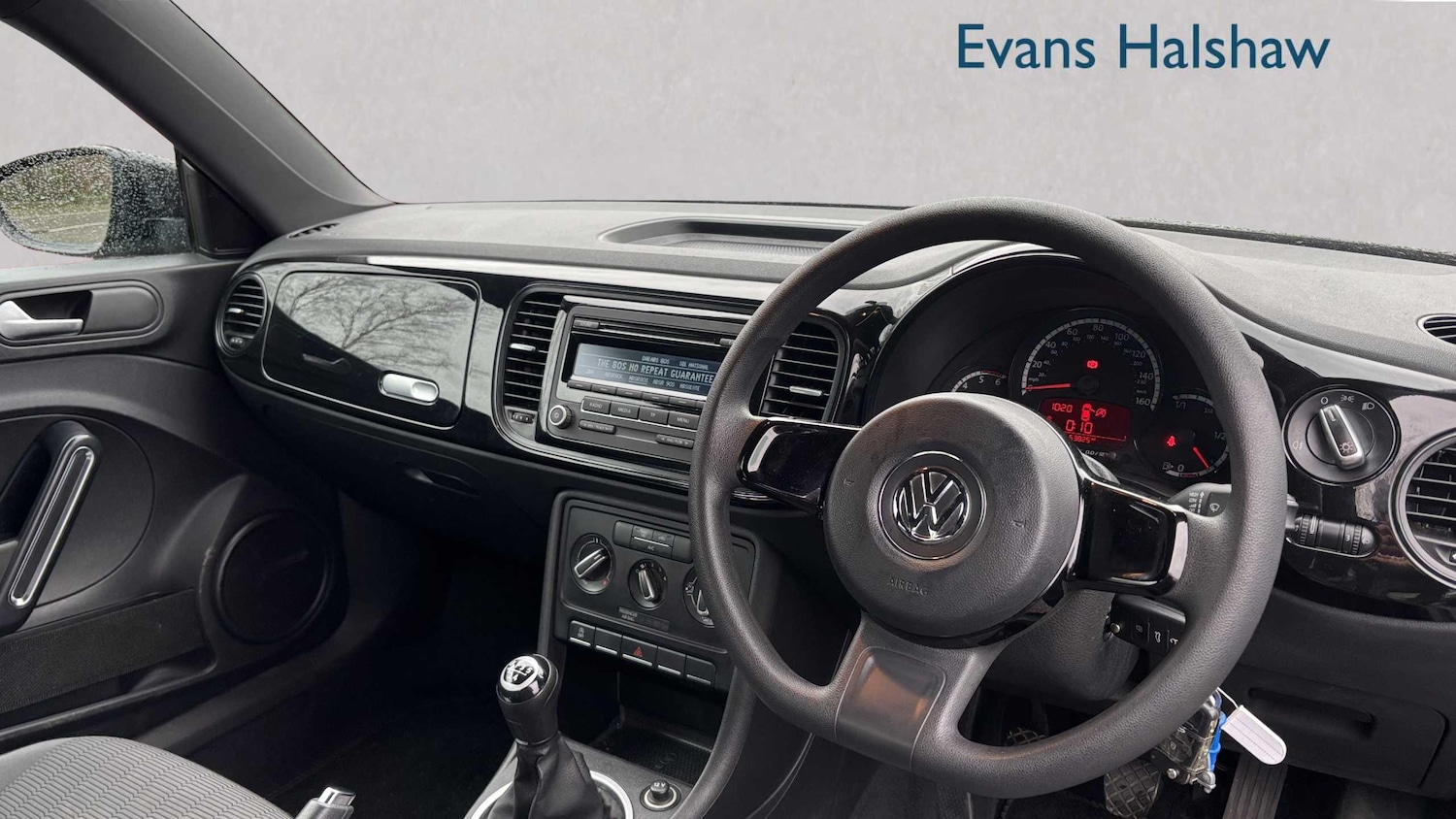 Used Volkswagen Beetle 2013 for sale - 77472572: Photo 3