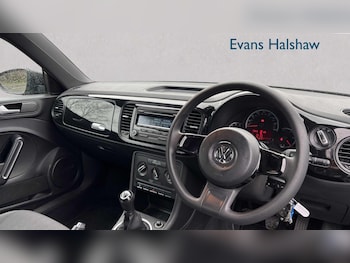 Used Volkswagen Beetle 2013 for sale - 77472572: Photo