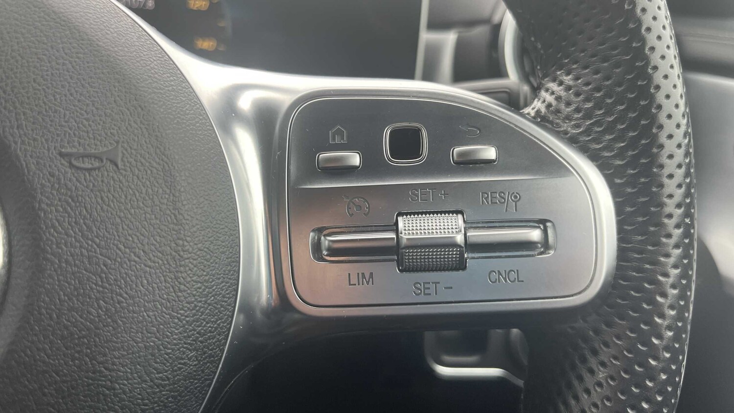 Used Mercedes-Benz CLA 2019 for sale - 75846114: Photo 24