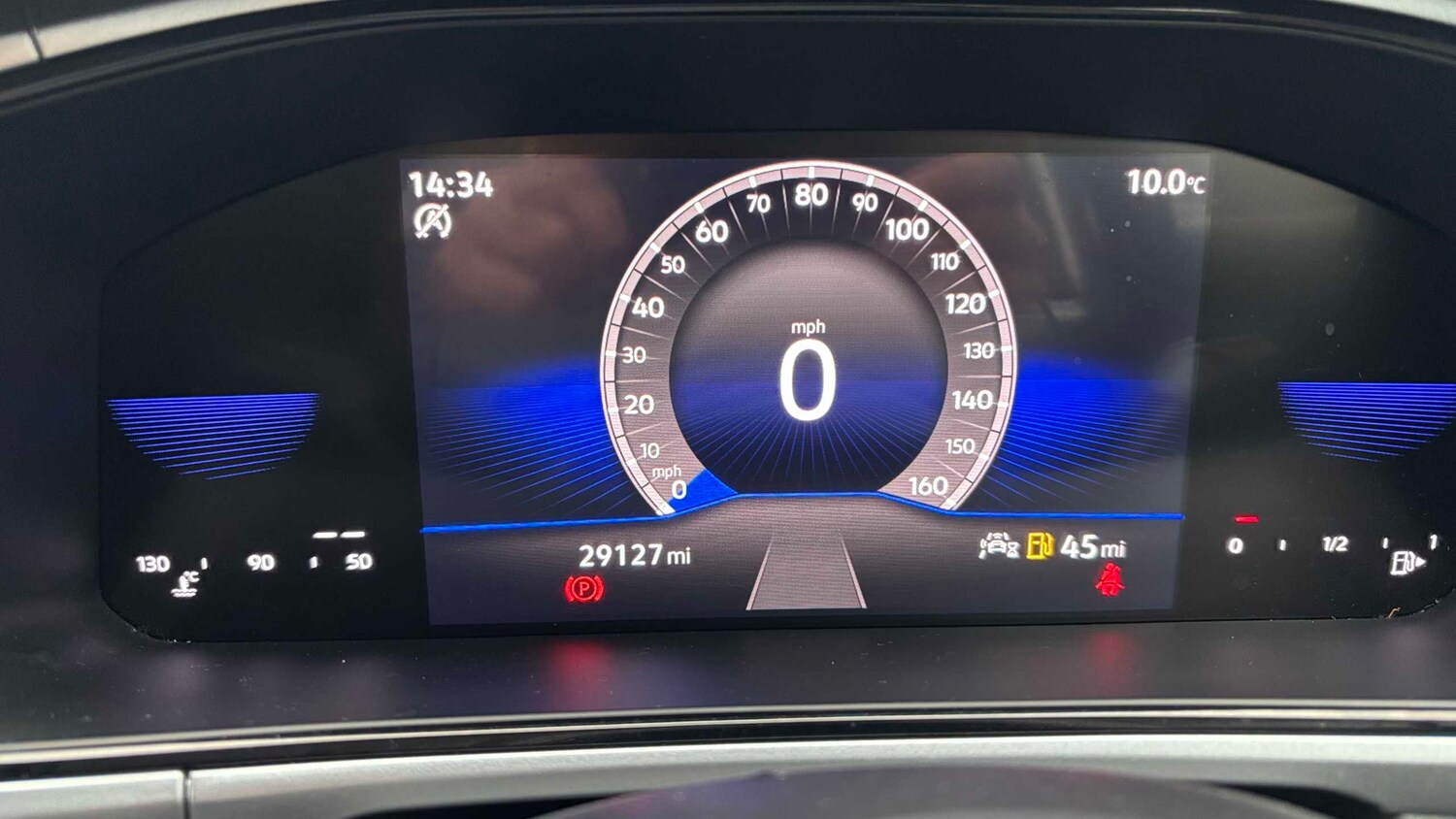 Used Volkswagen T-Roc 2023 for sale - 77698816: Photo 12