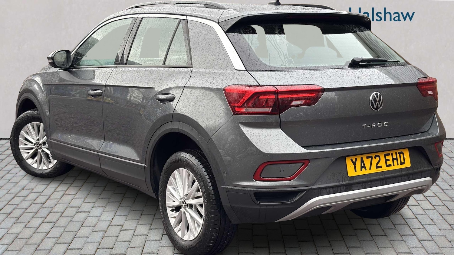 Used Volkswagen T-Roc 2023 for sale - 77698816: Photo 3
