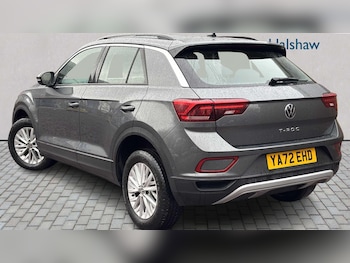 Used Volkswagen T-Roc 2023 for sale - 77698816: Photo