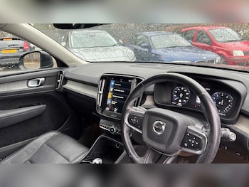 Used Volvo XC40 2021 for sale - 77615500: Photo