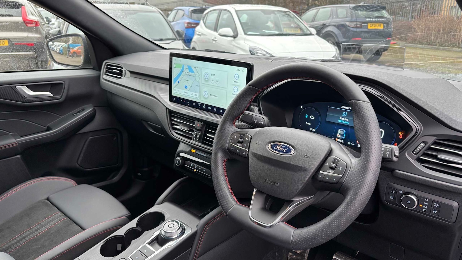 Used Ford Kuga 2025 for sale - 77615306: Photo 3