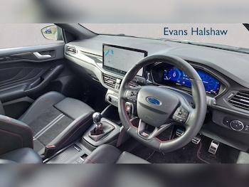 Used Ford Focus 2023 for sale - 77661176: Photo