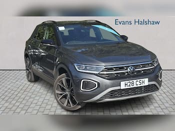 Used Volkswagen T-Roc 2025 for sale - 79624384: Photo