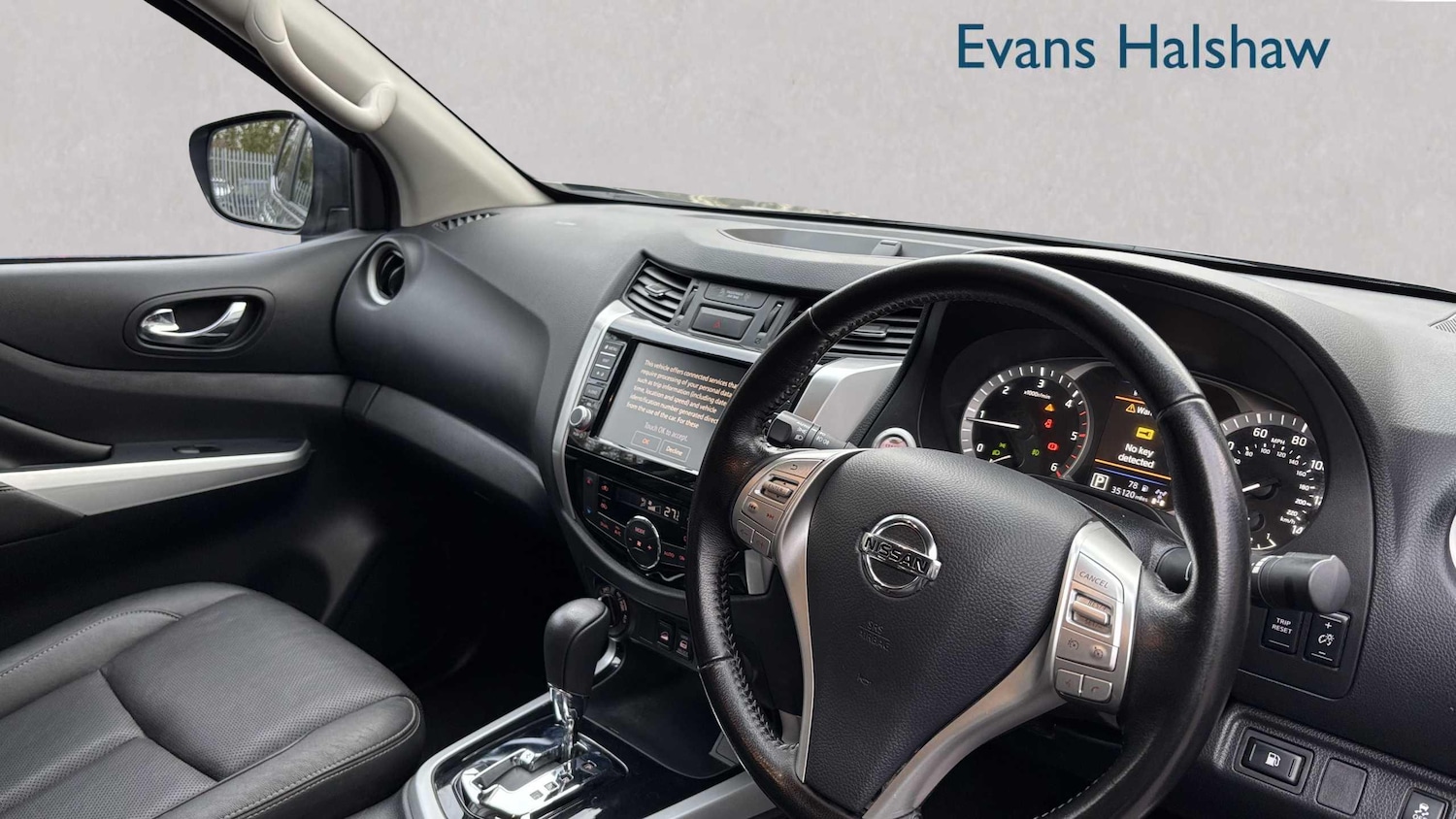 Used Nissan Navara 2021 for sale - 76746083: Photo 11