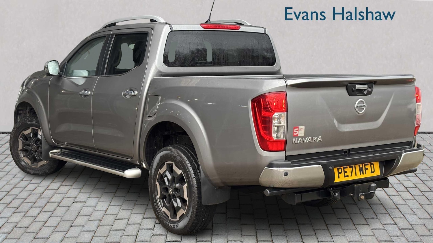 Used Nissan Navara 2021 for sale - 76746083: Photo 5