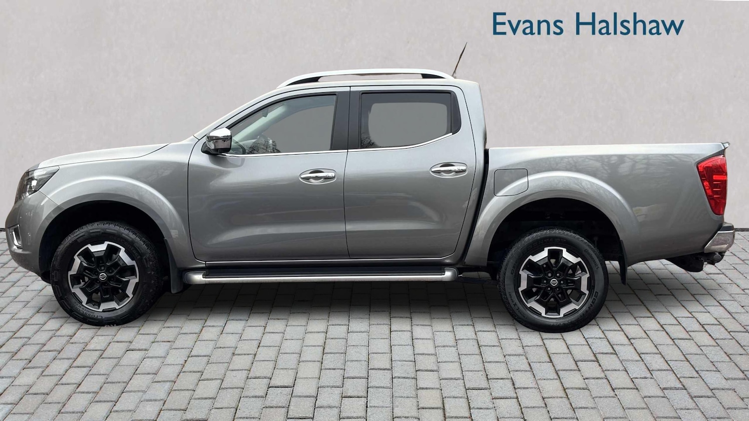 Used Nissan Navara 2021 for sale - 76746083: Photo 6
