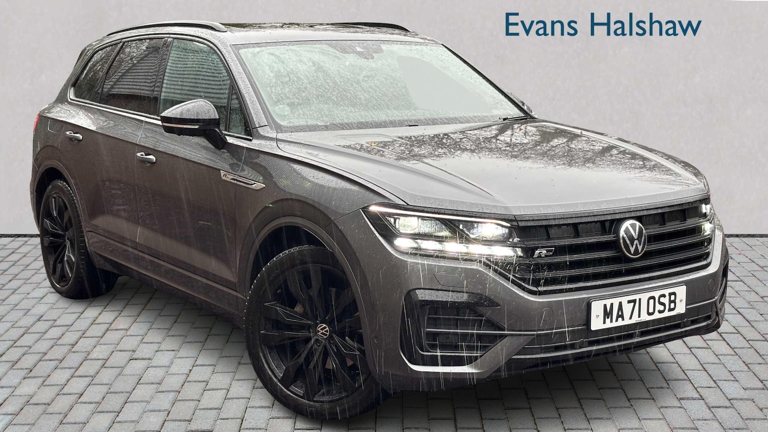 Used Volkswagen Touareg 2021 for sale - 76761085: Photo 1