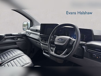 Used Ford Tourneo Custom 2024 for sale - 79204433: Photo
