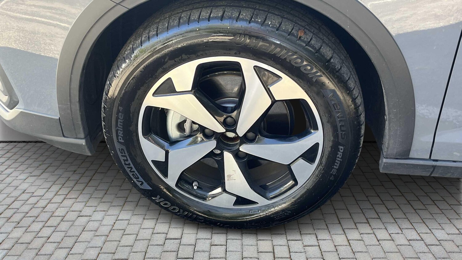 Vehicle 30