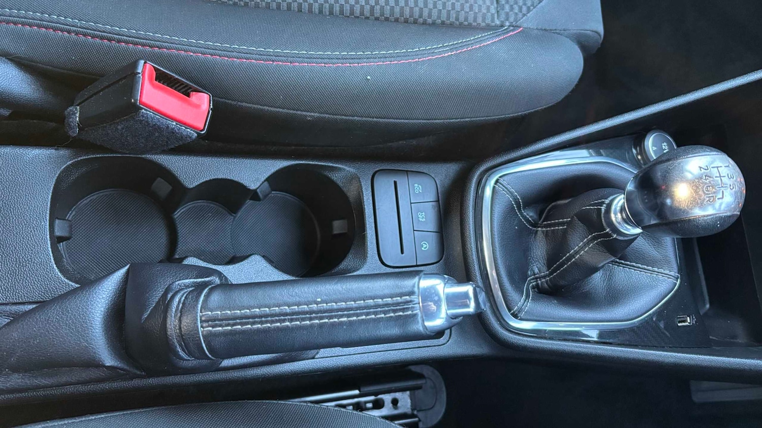 Used Ford Fiesta 2018 for sale - 76576072: Photo 16