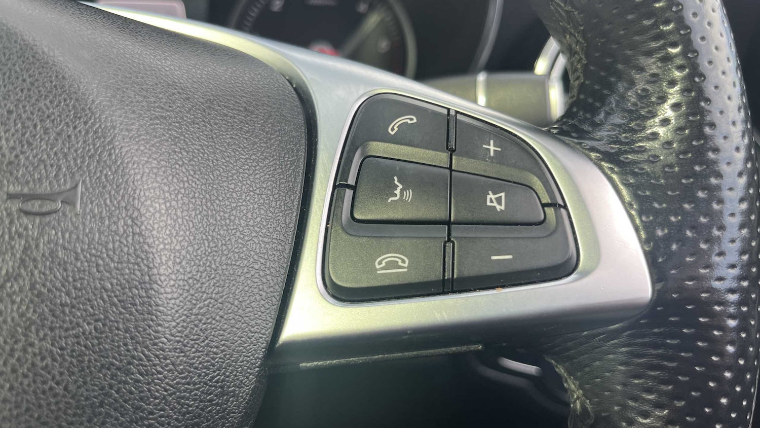 Used Mercedes-Benz GLC 2018 for sale - 75733260: Photo 23