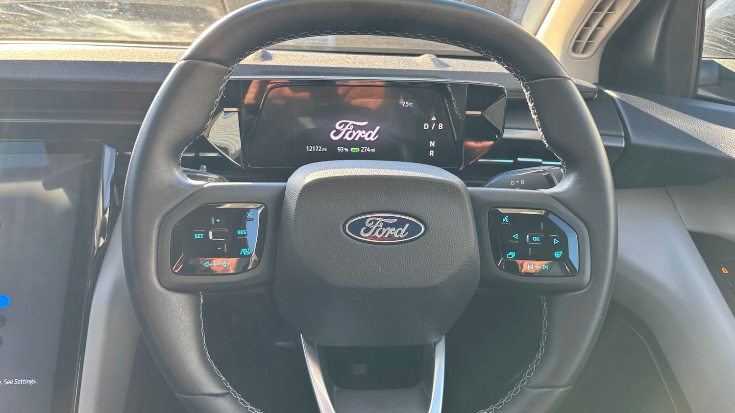 Used Ford Explorer 2024 for sale - 76662014: Photo 13