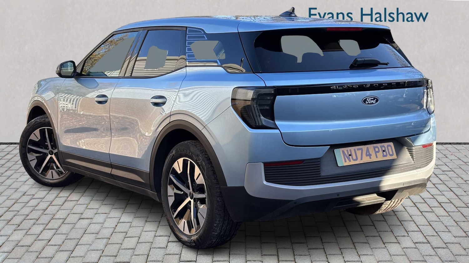 Used Ford Explorer 2024 for sale - 76662014: Photo 3