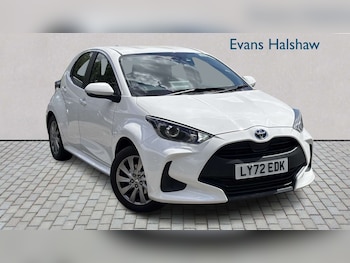 Used Toyota Yaris 2023 for sale - 78857319: Photo