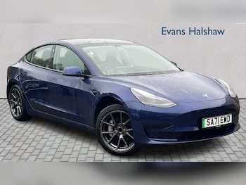 Tesla - Model 3