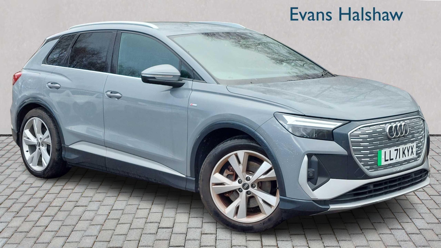 Used Audi Q4 e-tron 2021 for sale - 76610690: Photo 1