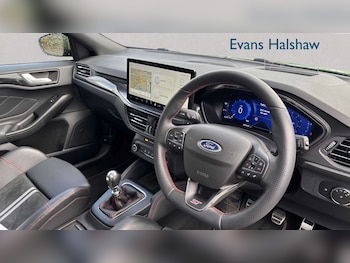 Used Ford Focus 2023 for sale - 78129593: Photo