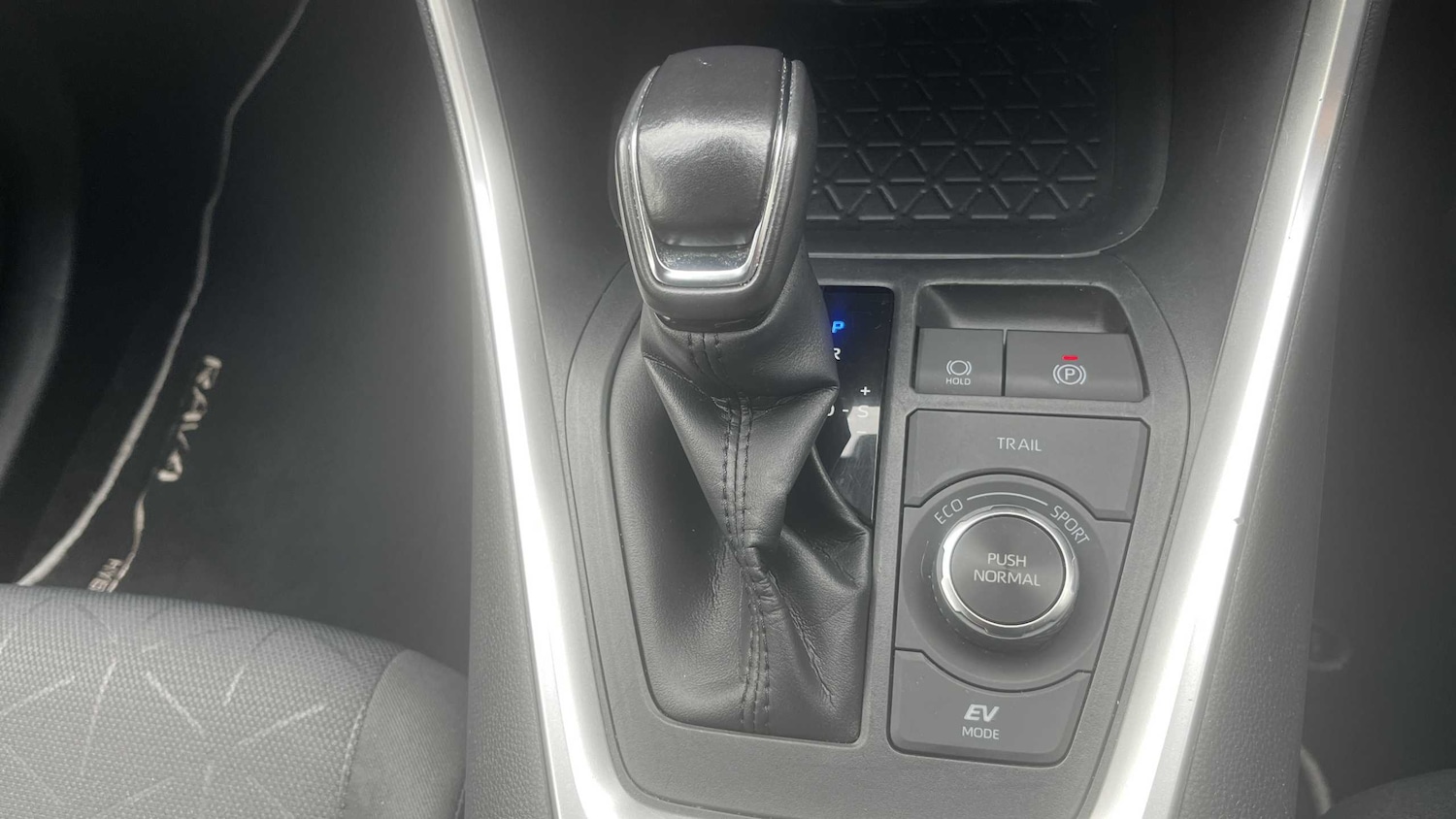 Used Toyota RAV4 2022 for sale - 76087922: Photo 19