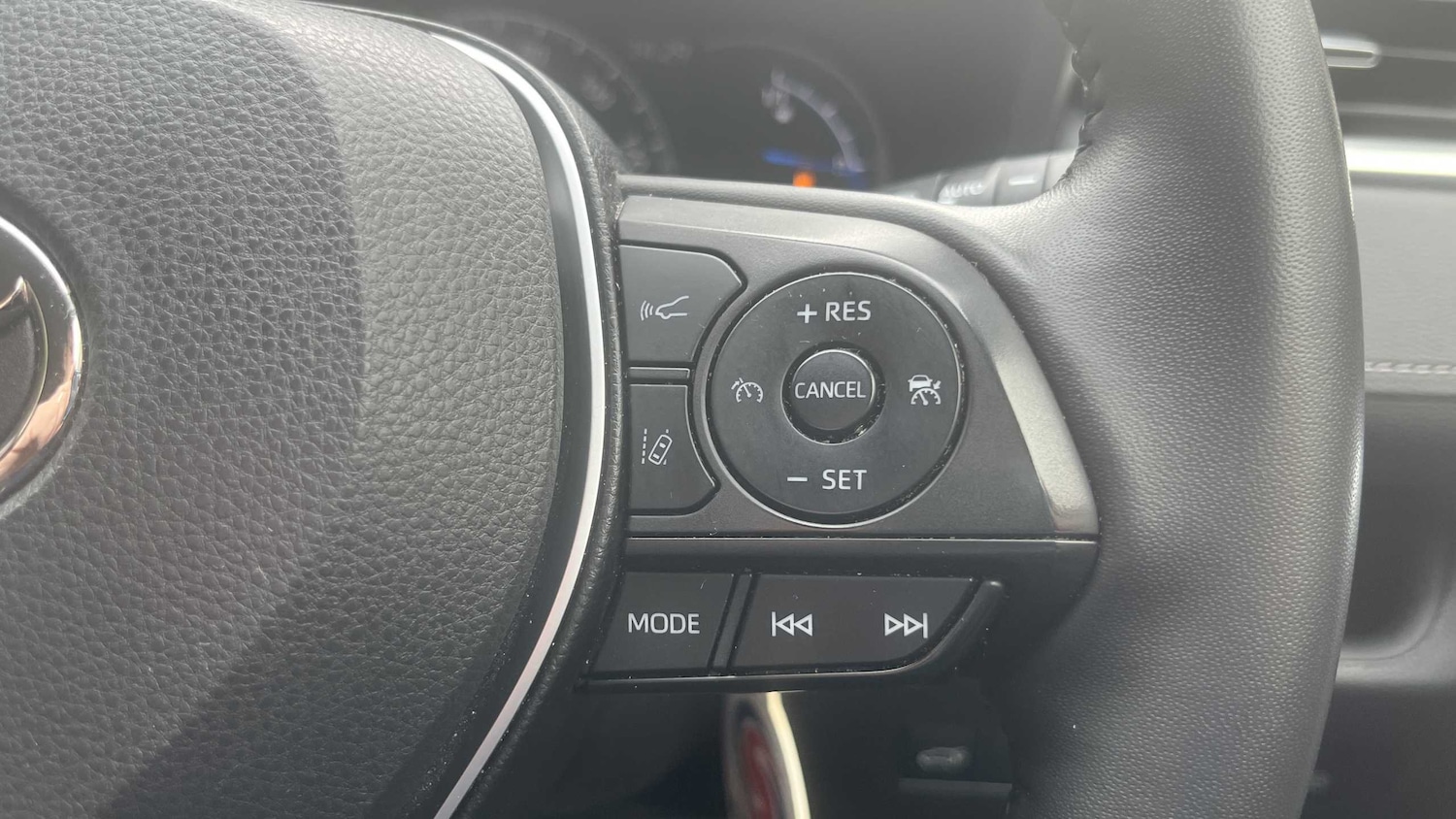 Used Toyota RAV4 2022 for sale - 76087922: Photo 26