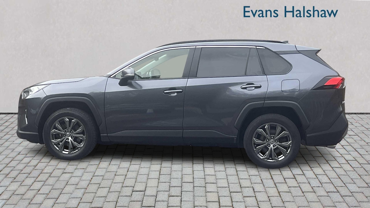 Used Toyota RAV4 2022 for sale - 76087922: Photo 6