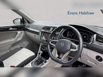 Used Volkswagen Tiguan 2023 for sale - 78651023: Photo
