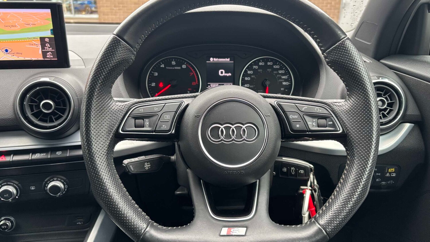 Used Audi Q2 2018 for sale - 76804878: Photo 12
