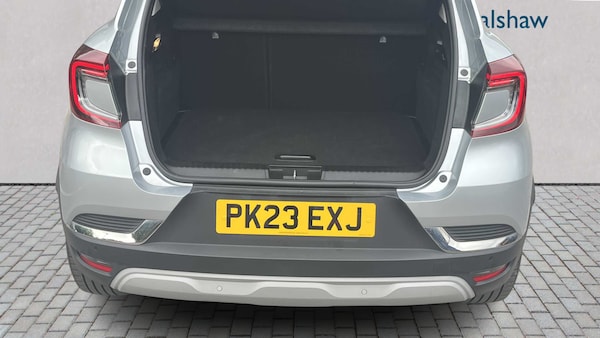 Used Renault Captur 2023 for sale - 75530376: Photo 11