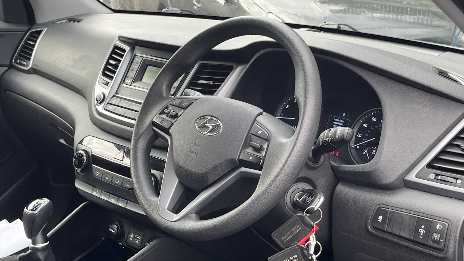 Used Hyundai TUCSON 2016 for sale - 76156312: Photo 3