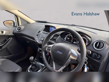 Used Ford Fiesta 2017 for sale - 76875766: Photo