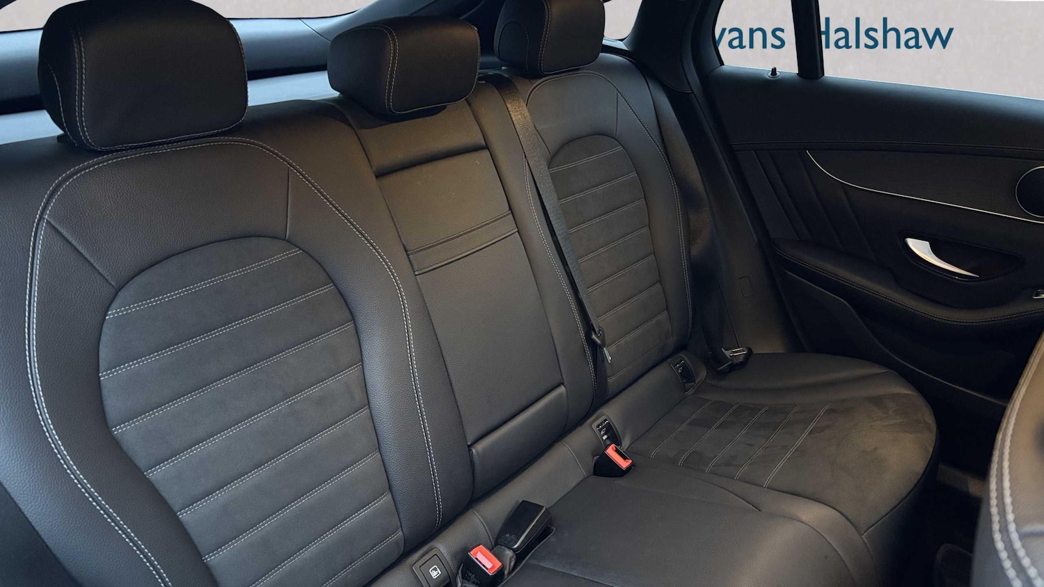 Used Mercedes-Benz GLC 2020 for sale - 76718196: Photo 17