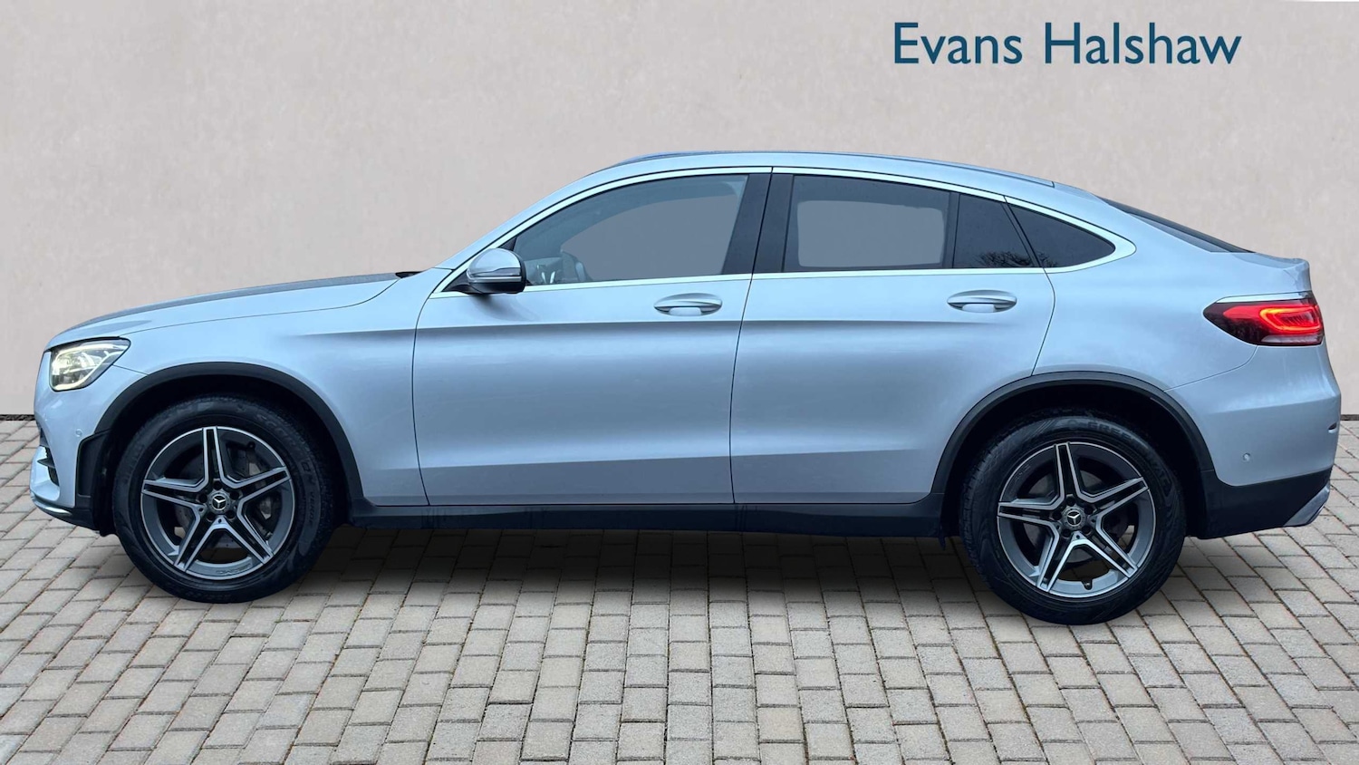 Used Mercedes-Benz GLC 2020 for sale - 76718196: Photo 6