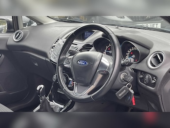 Used Ford Fiesta 2016 for sale - 76192078: Photo 3