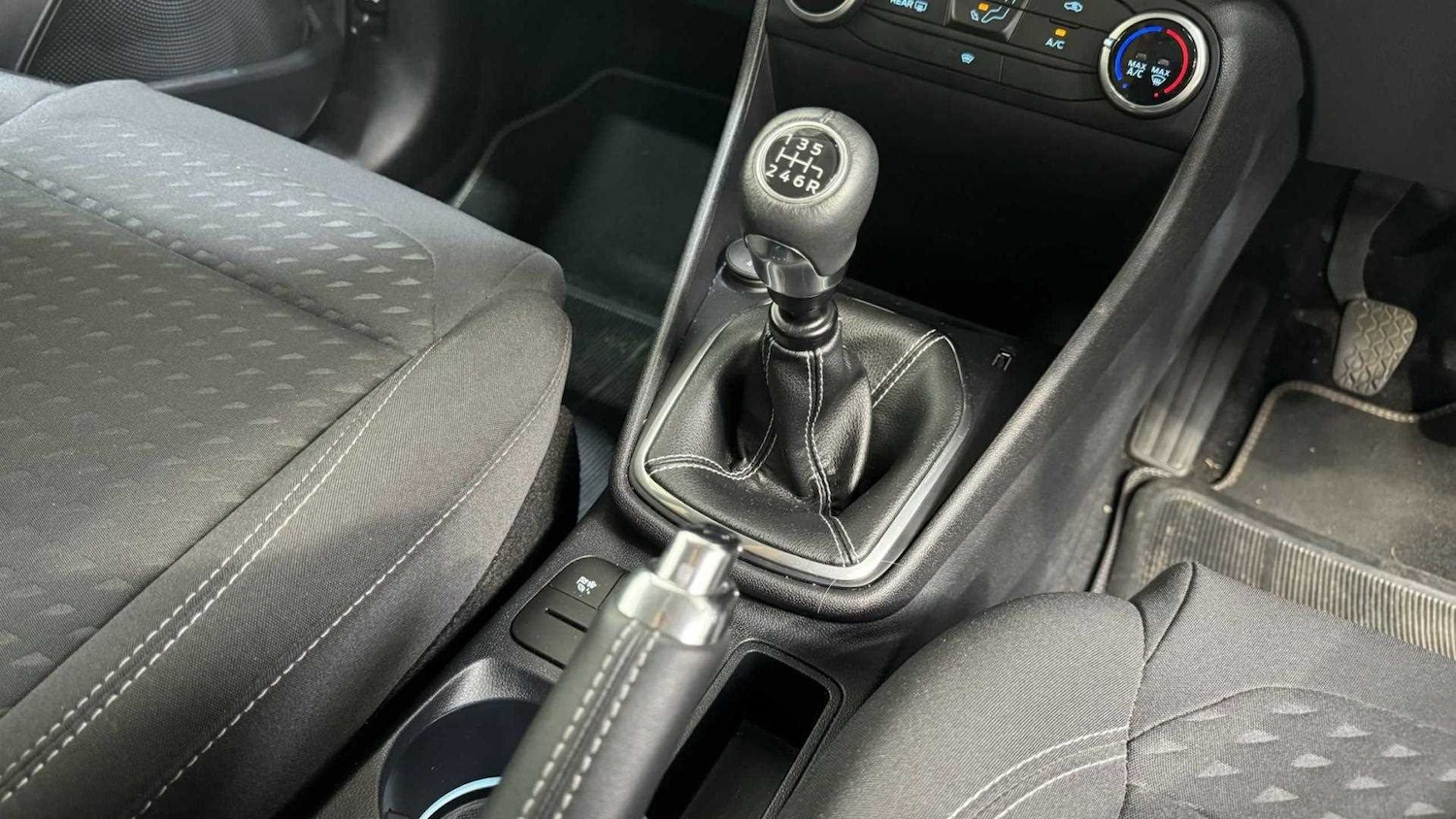 Used Ford Fiesta 2020 for sale - 76351717: Photo 17