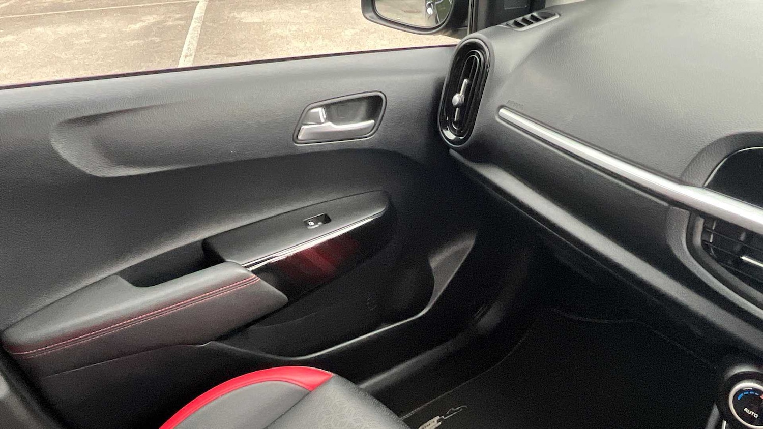 Used Kia Picanto 2023 for sale - 76636625: Photo 28