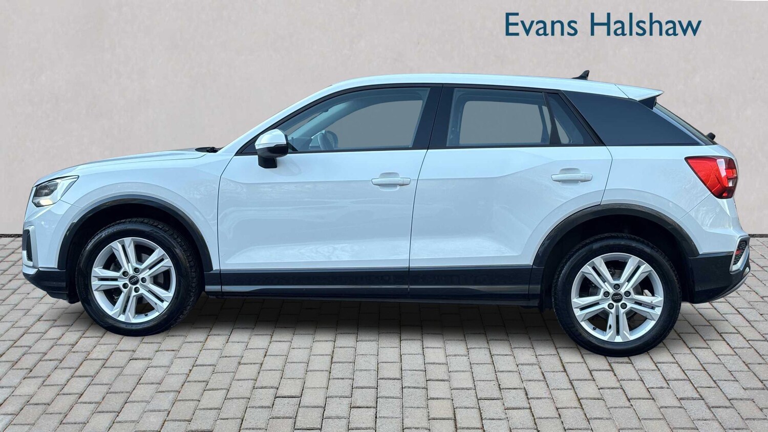 Used Audi Q2 2023 for sale - 76610517: Photo 4