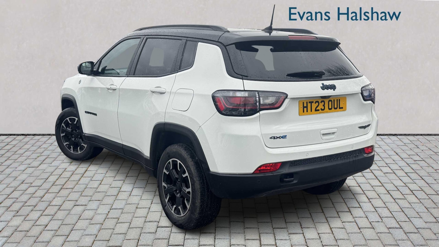 Used Jeep Compass 2023 for sale - 77540701: Photo 2