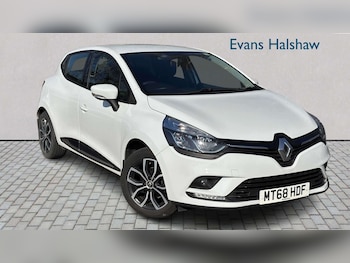 Used Renault Clio 2018 for sale - 77960746: Photo