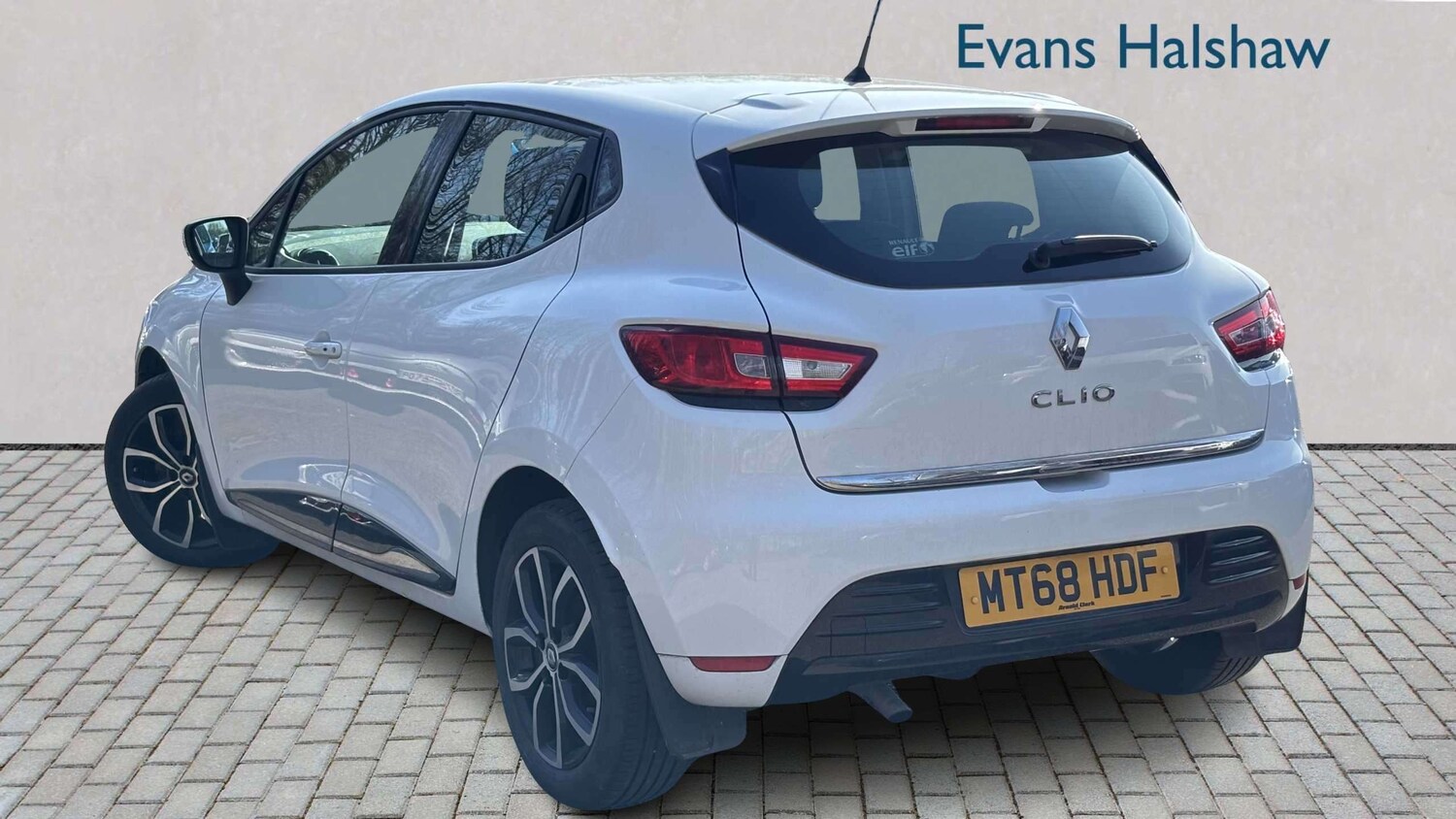 Used Renault Clio 2018 for sale - 77960746: Photo 5