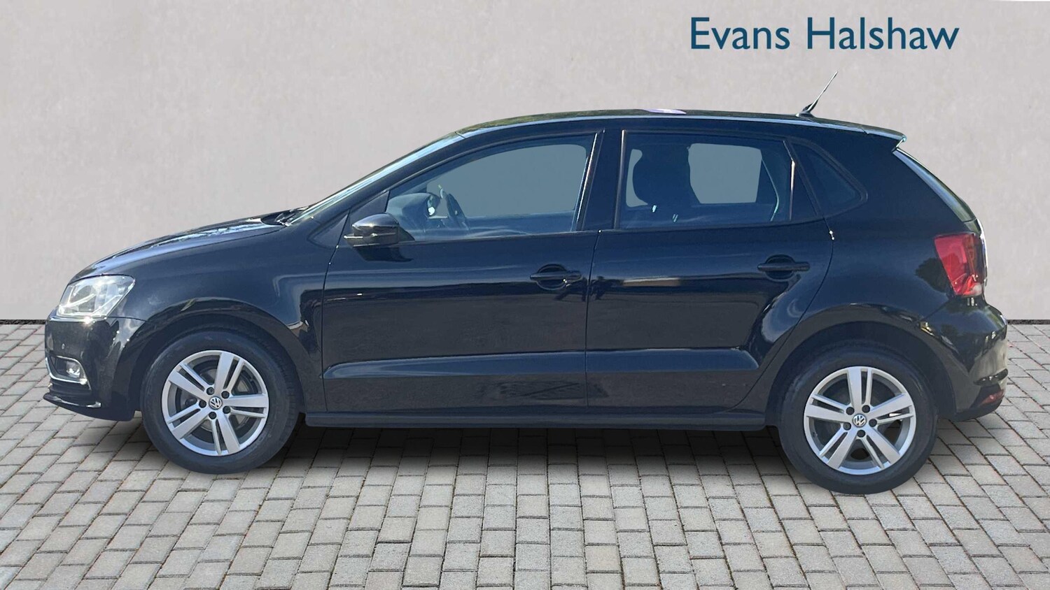 Used Volkswagen Polo 2017 for sale - 76075419: Photo 6